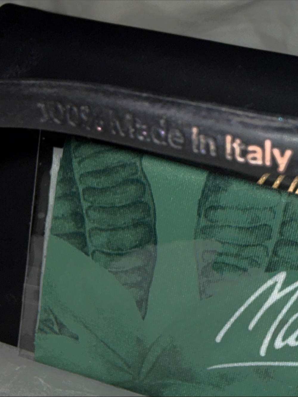 Maui Jim Kami Aviator Sunglasses with Dark Gradient Lenses - Picture 4 of 4